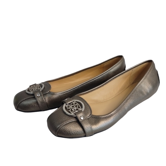 Liz Claiborne Flex Form Gray/Silver Metallic Flat Loafer Shoes Size 8M - Picture 2 of 10